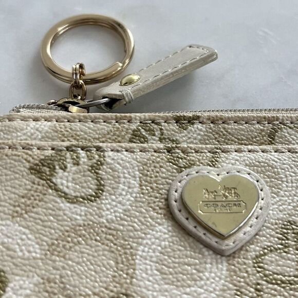Coach Waverly Hearts Mini Card Wallet in Light Cream Khaki & Gold - Picture 4 of 9